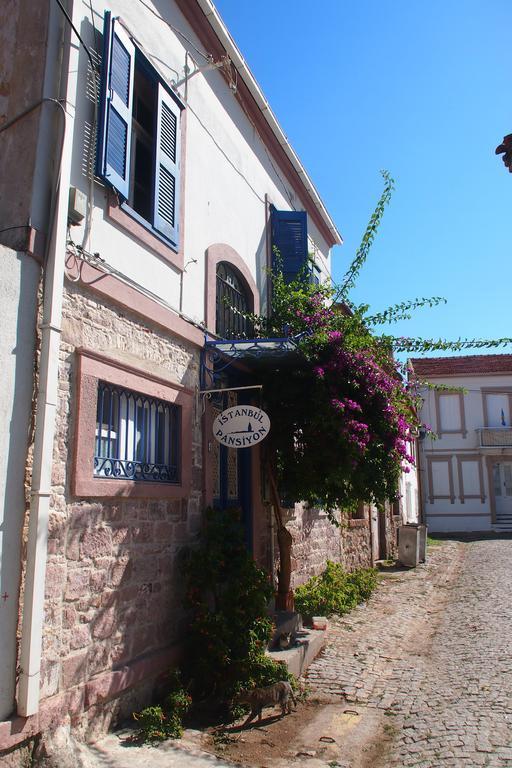 Istanbul Pension Ayvalı Zewnętrze zdjęcie