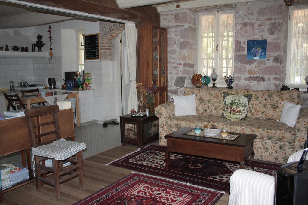 Istanbul Pension Ayvalı Zewnętrze zdjęcie
